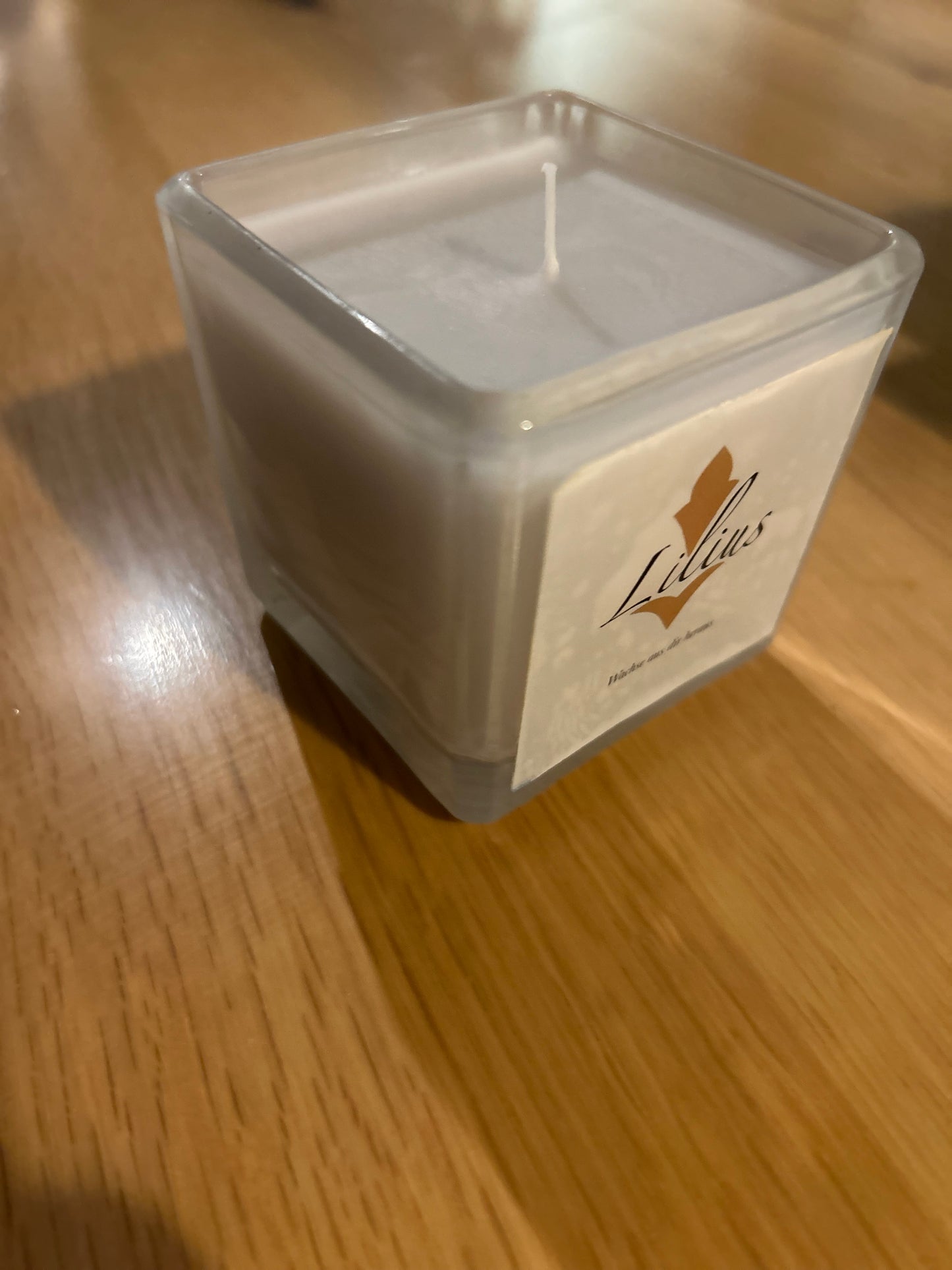 Parfum Kerze 02